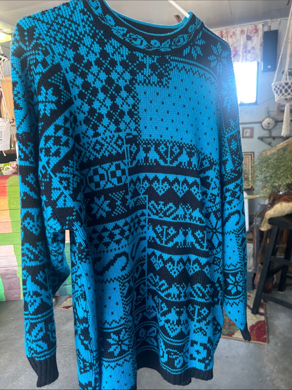 Men's Crewneck Sweater in Turquoise & Black - Bold Geometric Knit - Stefano Int